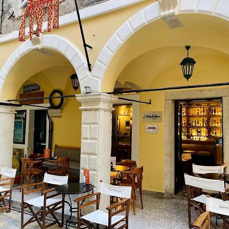 Mary'S Melodies At Corfu Old Town Kültér fotó
